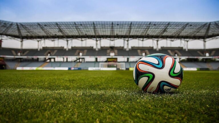 no-terreiro-do-galo-deyverson-brilha-e-gallinas-se-despede-da-libertadores
