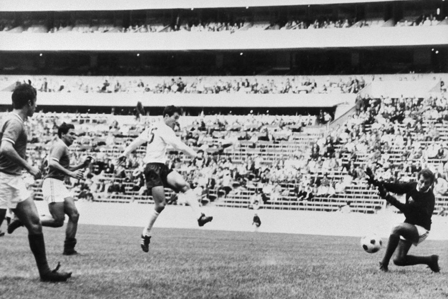 Kunishige Kamamoto, lenda do ataque japonês, morre aos 81 anos - Imagem do artigo original