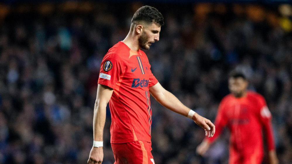 Aberdeen recebe FCSB no play-off da Liga Europa nesta quinta-feira - Imagem do artigo original