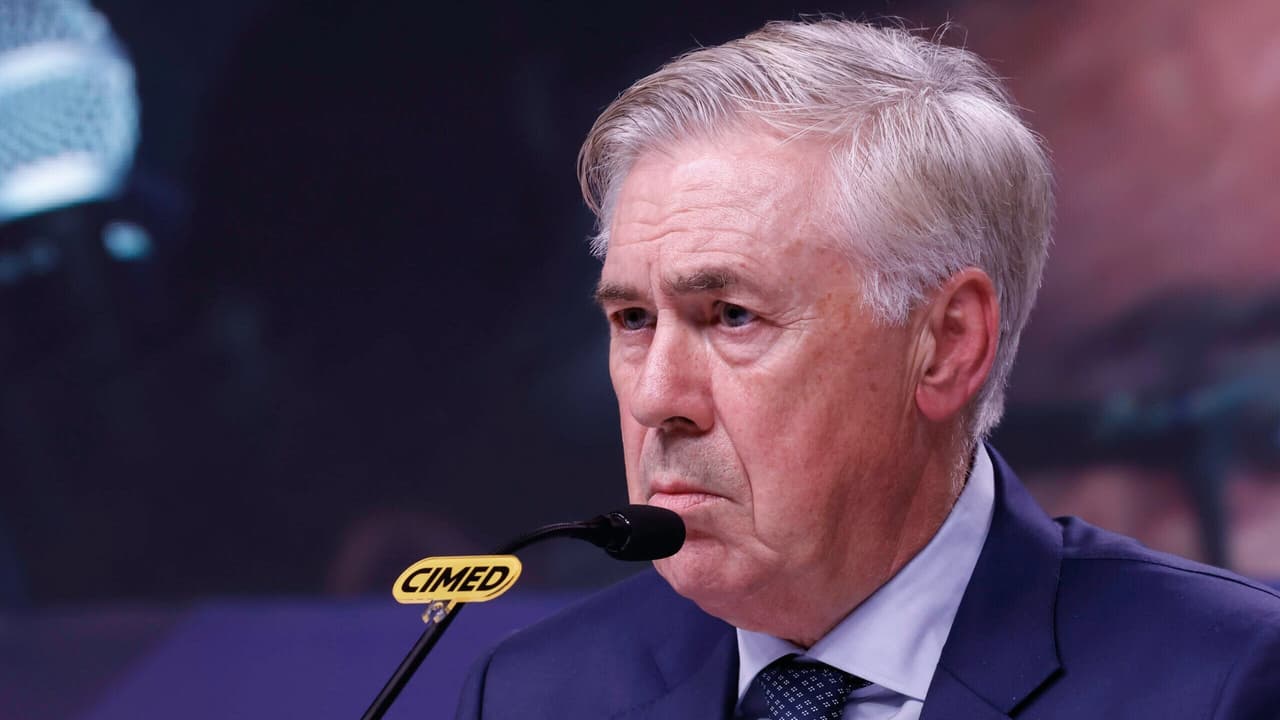 Convocado por Ancelotti, brasileiro deixa partida da Premier League lesionado - Imagem do artigo original