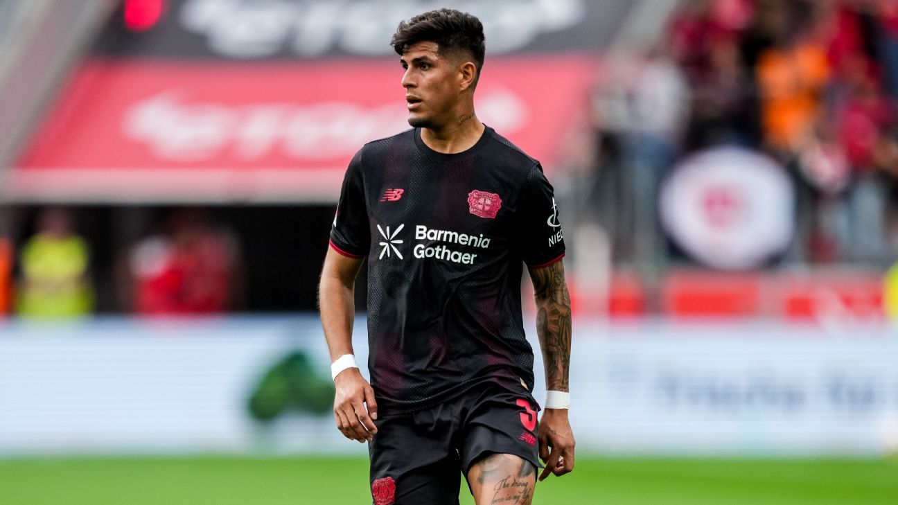 Arsenal consulta Bayer Leverkusen por Piero Hincapié antes do fechamento da janela - Imagem do artigo
