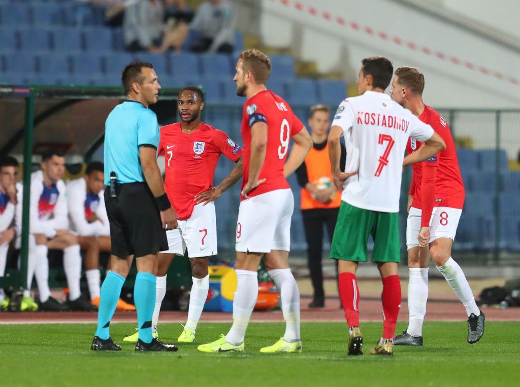 Como funciona o protocolo antirracismo da Uefa para partidas de futebol - Imagem do artigo original