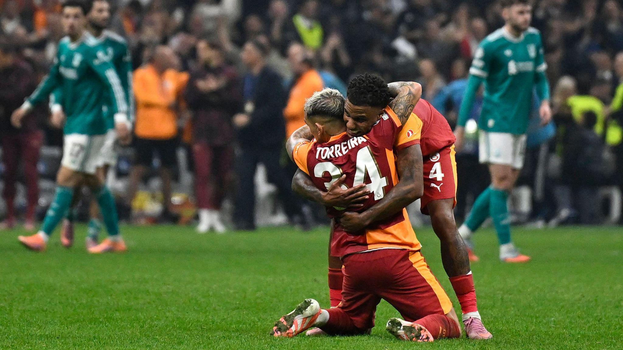 Derrota para o Galatasaray mostra primeiros percalços de Arne Slot no Liverpool - Imagem do artigo original