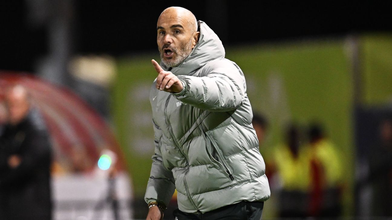 Palavras duras de Maresca no intervalo impulsionam virada do Chelsea sobre o Lincoln City - Imagem do artigo