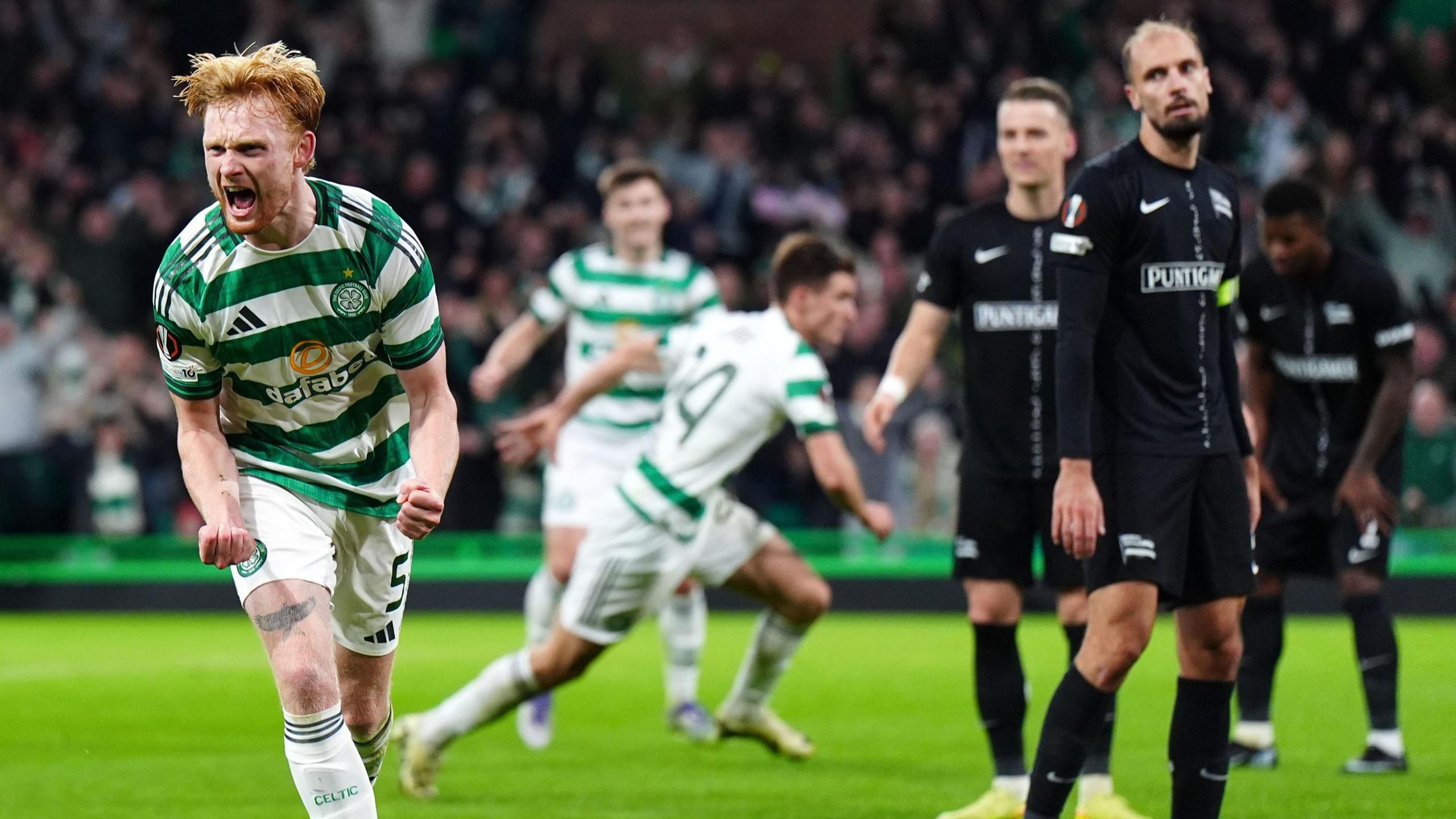 Celtic vence Sturm Graz de virada e deixa Brendan Rodgers “trocar” Honda Civic por Range Rover - Imagem do artigo original
