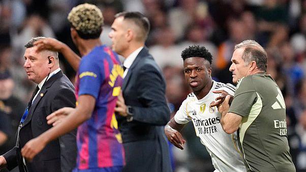 Vinícius Jr. explica confusão após vitória do Real Madrid sobre o Barcelona e diz que não quis ofender ninguém - Imagem do artigo original