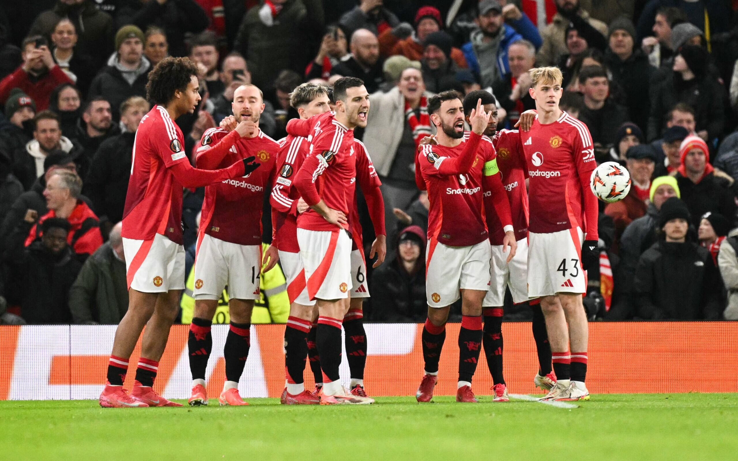 Clube da La Liga manifesta interesse em atacante do Manchester United - Imagem do artigo original