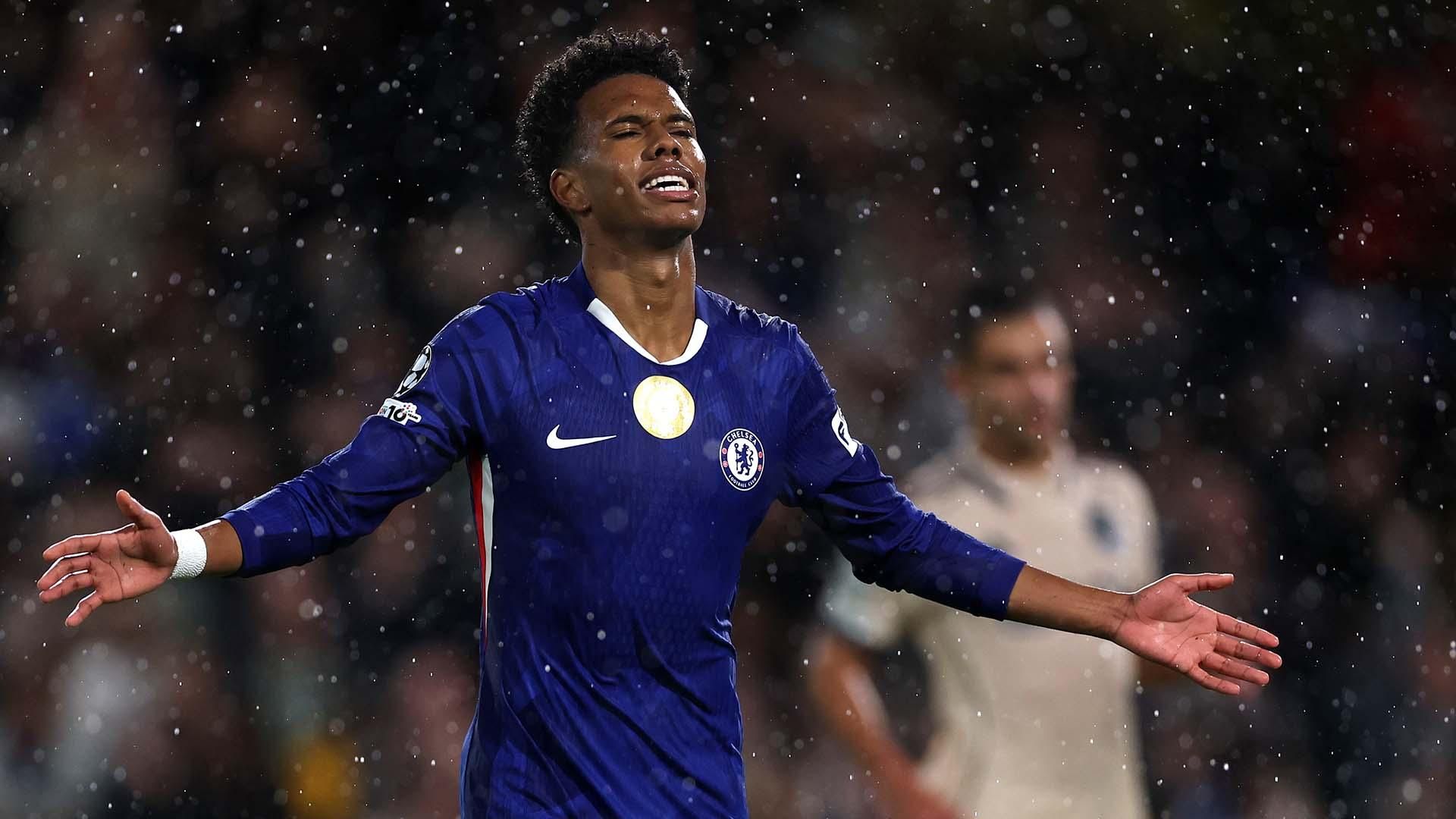 Estêvão faz história pelo Chelsea ao marcar primeiro gol na Champions League - Imagem do artigo