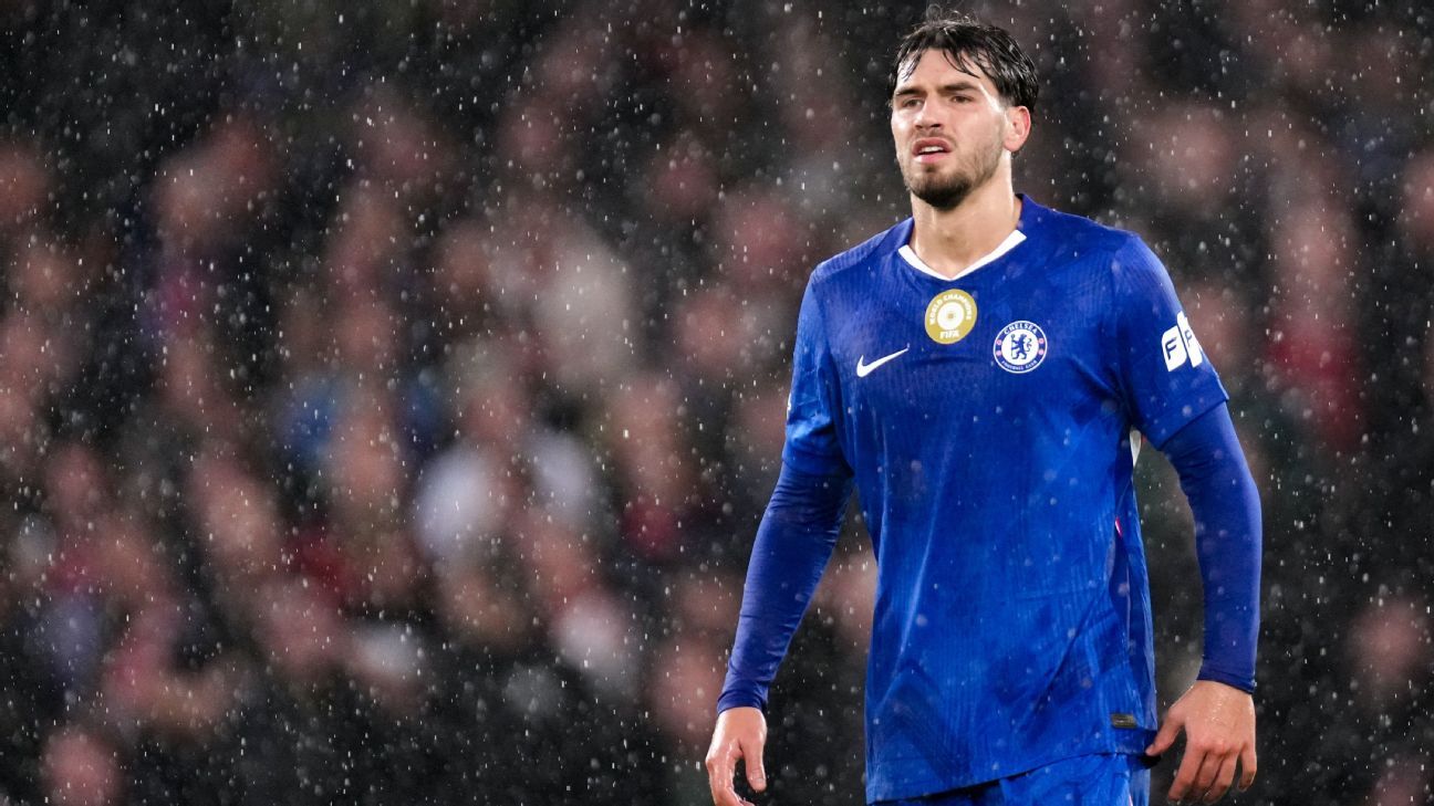 Maresca revela ter advertido Marc Guiu por desempenho fraco nos treinos - Imagem do artigo