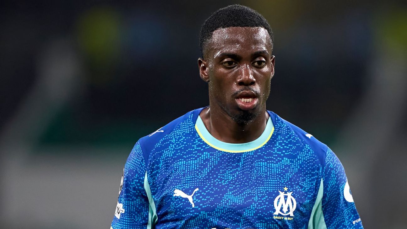 Lesão de Weah preocupa Olympique de Marseille após derrota para o Lens - Imagem do artigo