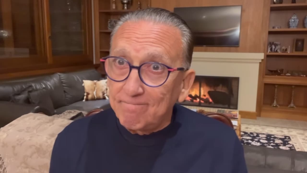 SBT firma acordo e desembolsa milhões pelos direitos de transmissão da Copa do Mundo - Imagem do artigo original