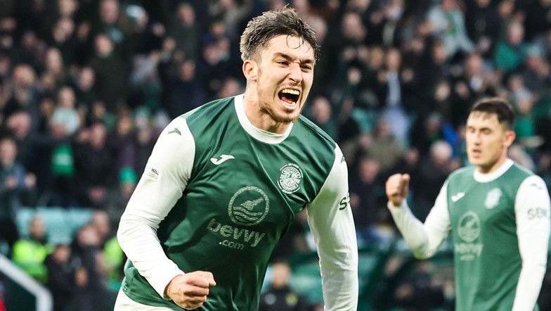 Bowie diz precisar de “muito mais gols” para buscar lugar na seleção da Escócia - Imagem do artigo original