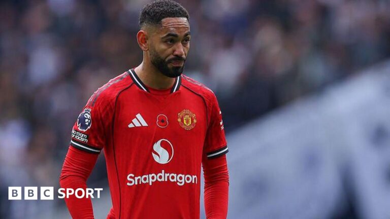 Lesão em treino impede Matheus Cunha de acender luzes de Natal em Altrincham